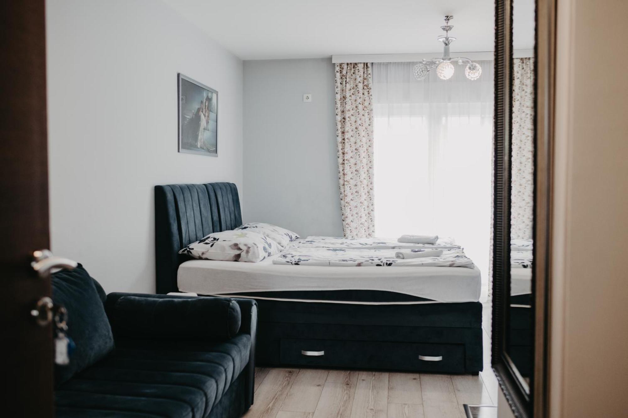 Prenociste Park Bed & Breakfast Modrica ภายนอก รูปภาพ