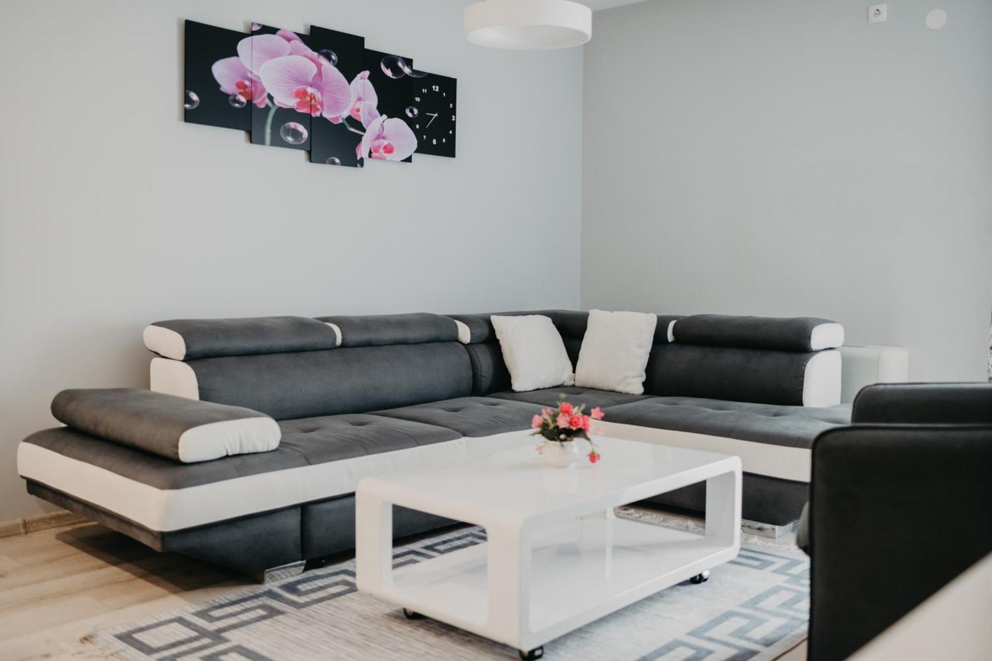 Prenociste Park Bed & Breakfast Modrica ภายนอก รูปภาพ